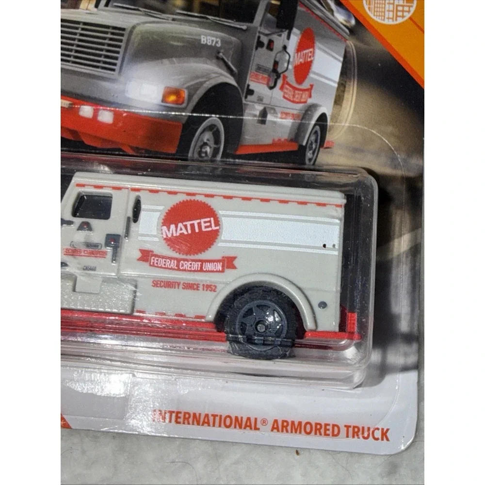 Matchbox International Armored Truck Mattel Federal Credit Union Grey 27/100
